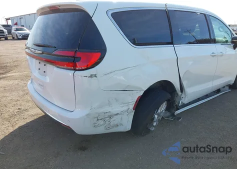 2025 Chrysler Pacifica Select z USA, uszkodzony, nr VIN 2C4RC1BG3SR507661